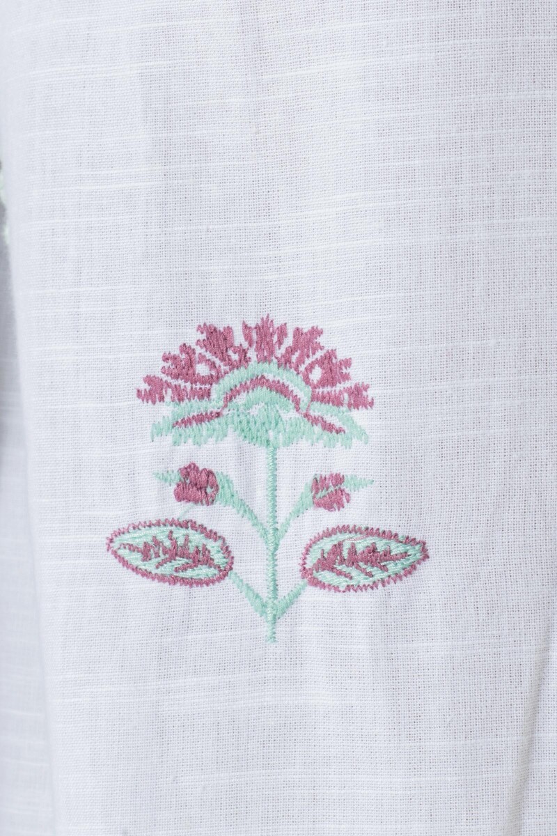 White Handcrafted A-Line Cotton Kurta
