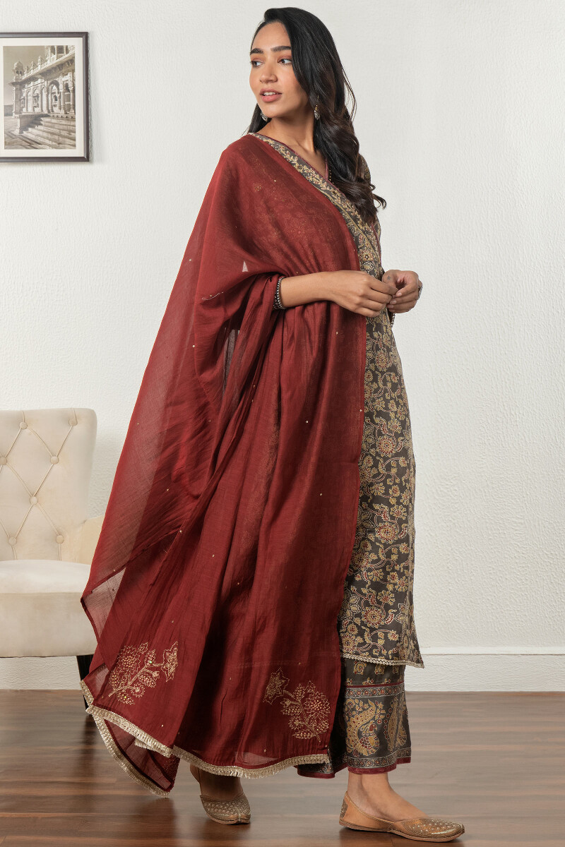 Red Handcrafted Cotton Silk Dupatta
