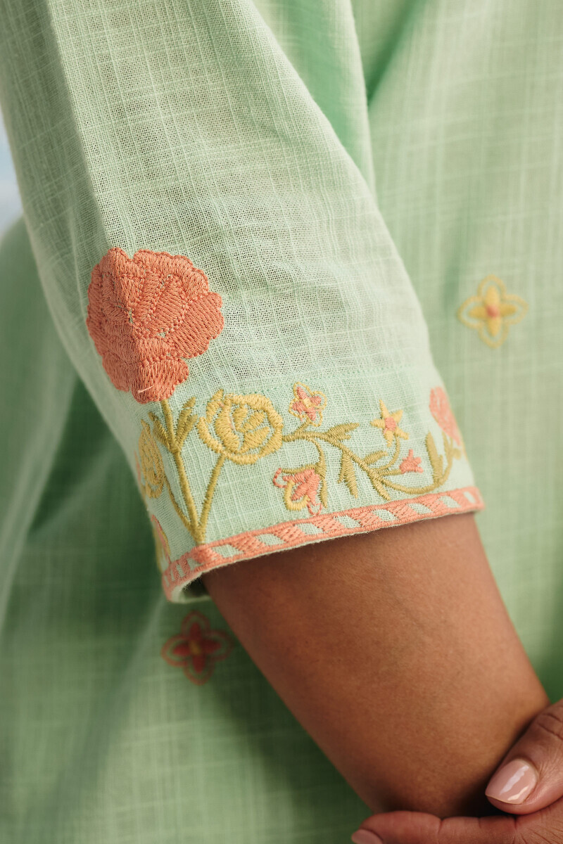 Green Handcrafted Straight Gauze Slub Kurta
