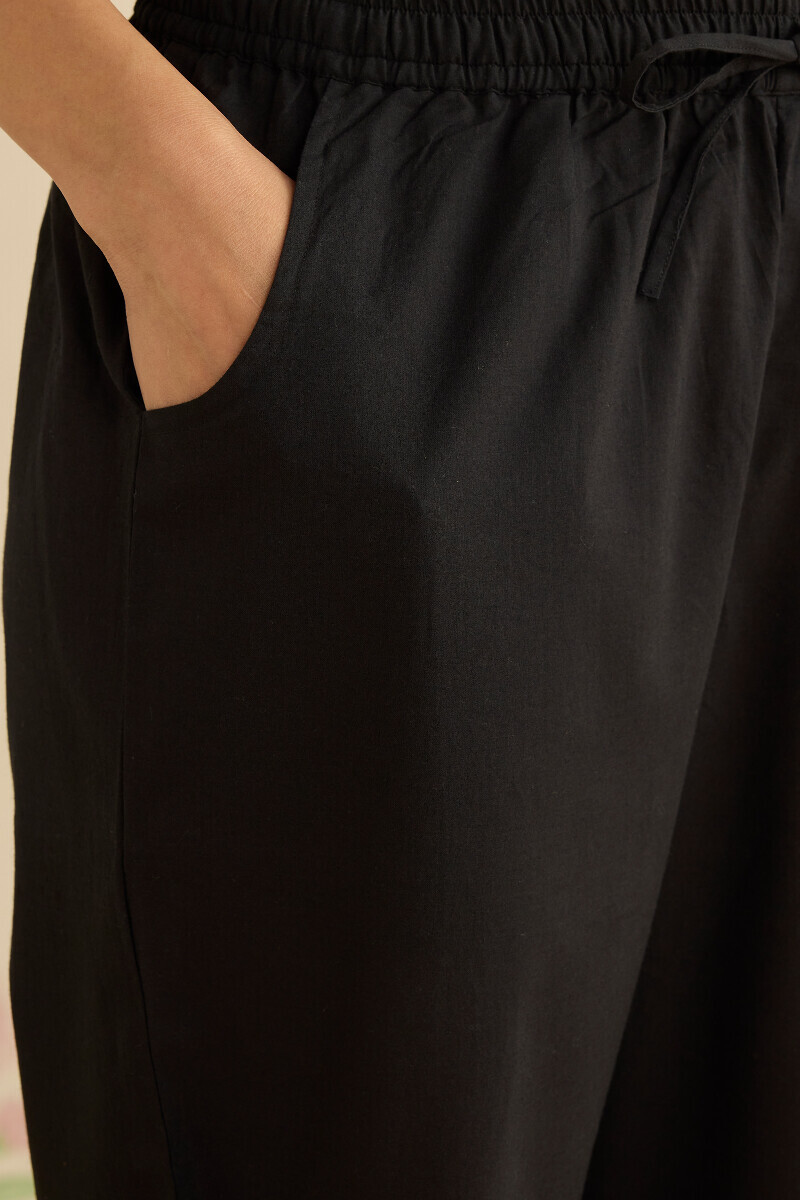 Black Handcrafted Cotton Narrow Pants