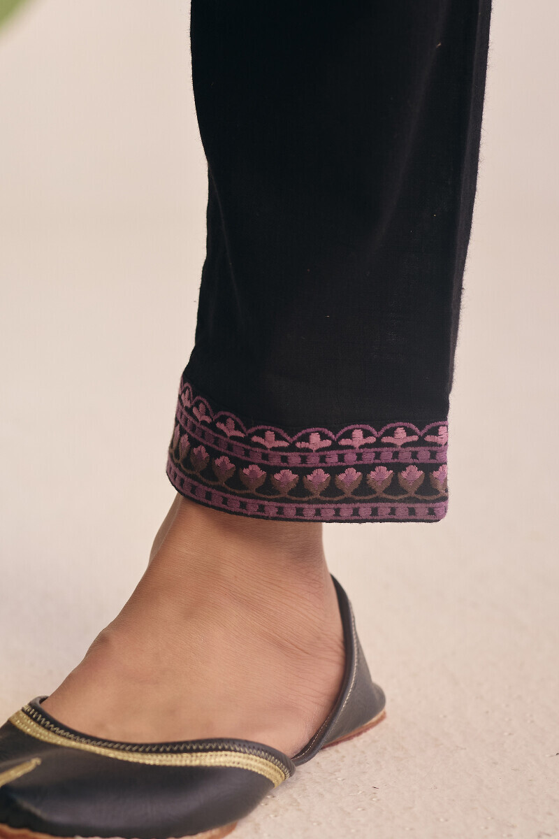 Black Handcrafted Gauze Slub Narrow Pants