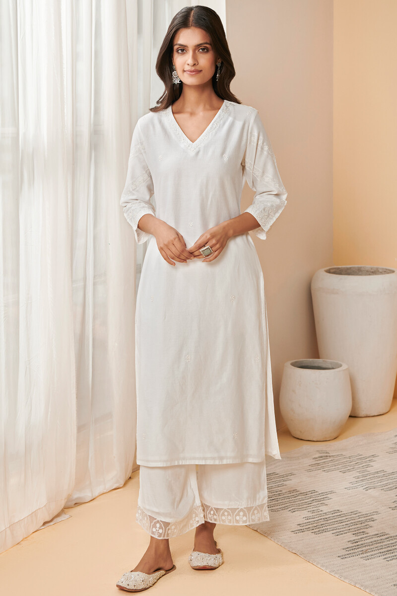 White Handcrafted Straight Chanderi Kurta