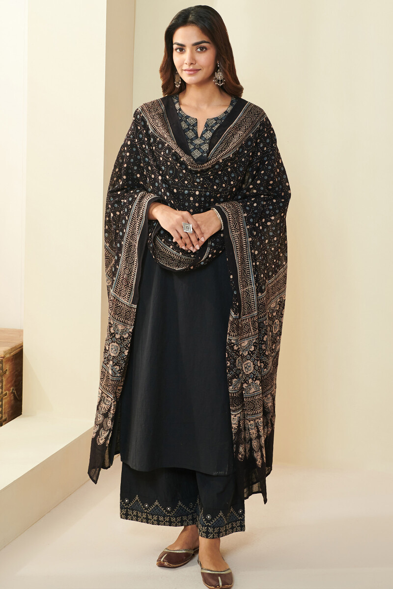 Black Hand Block Printed Line Dobby Dupatta