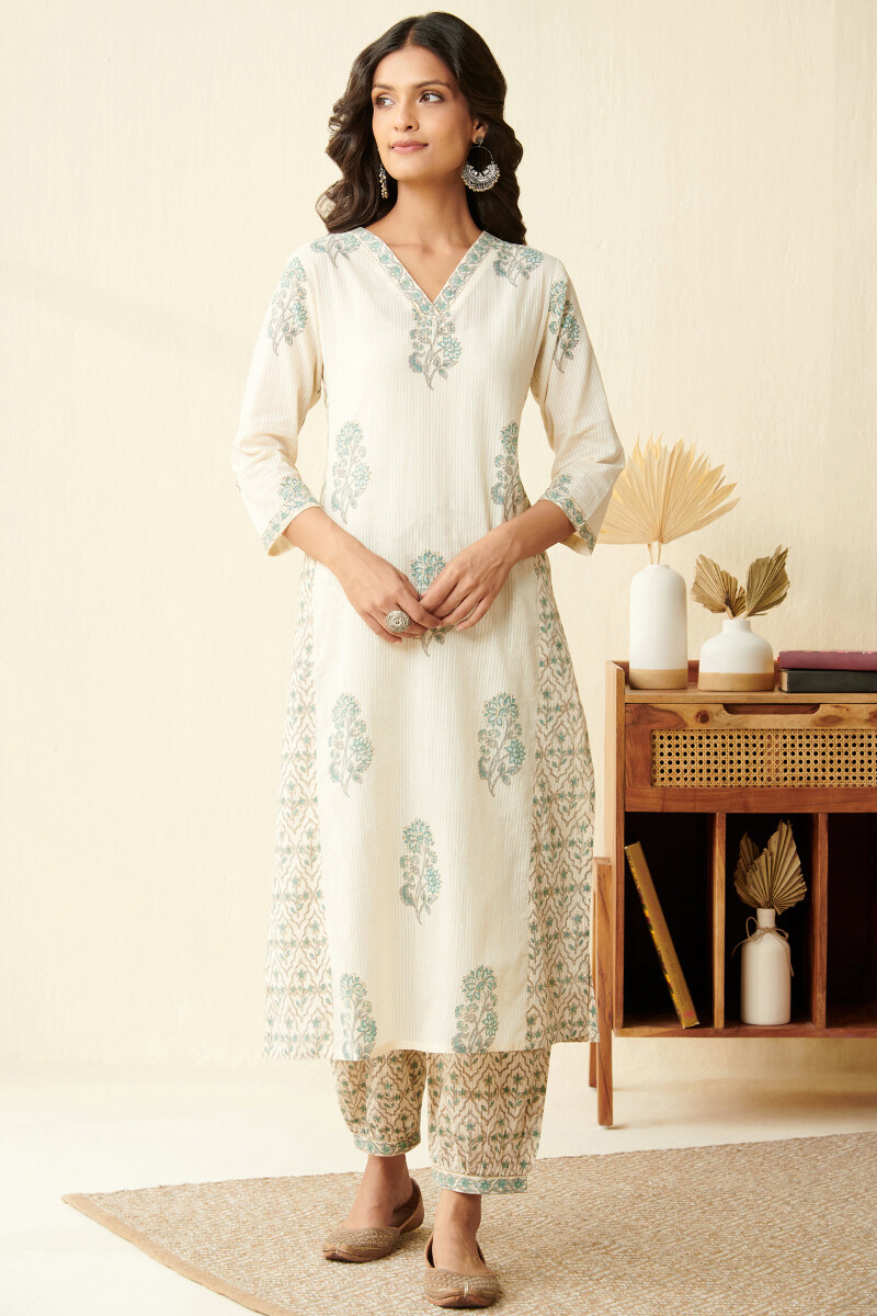 Off-White Block Printed Straight Line Dobby Kurta