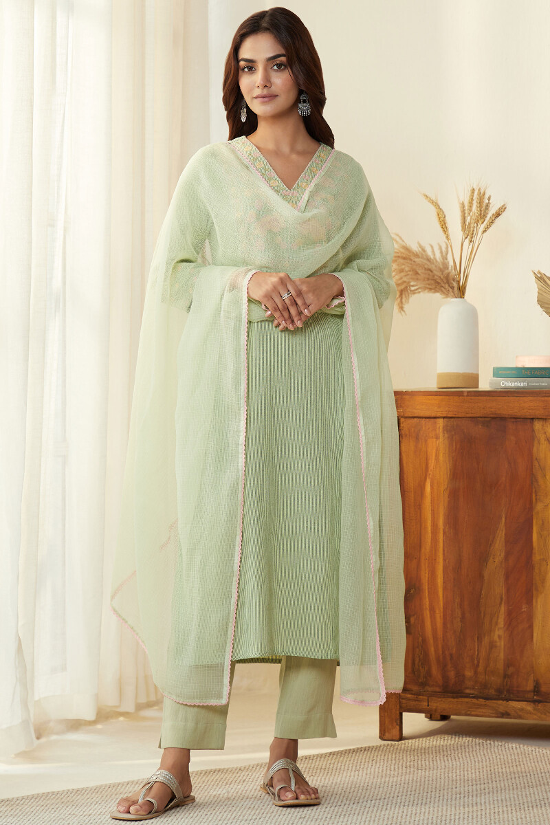 Light Green Handcrafted Cotton Flax Narrow Pants