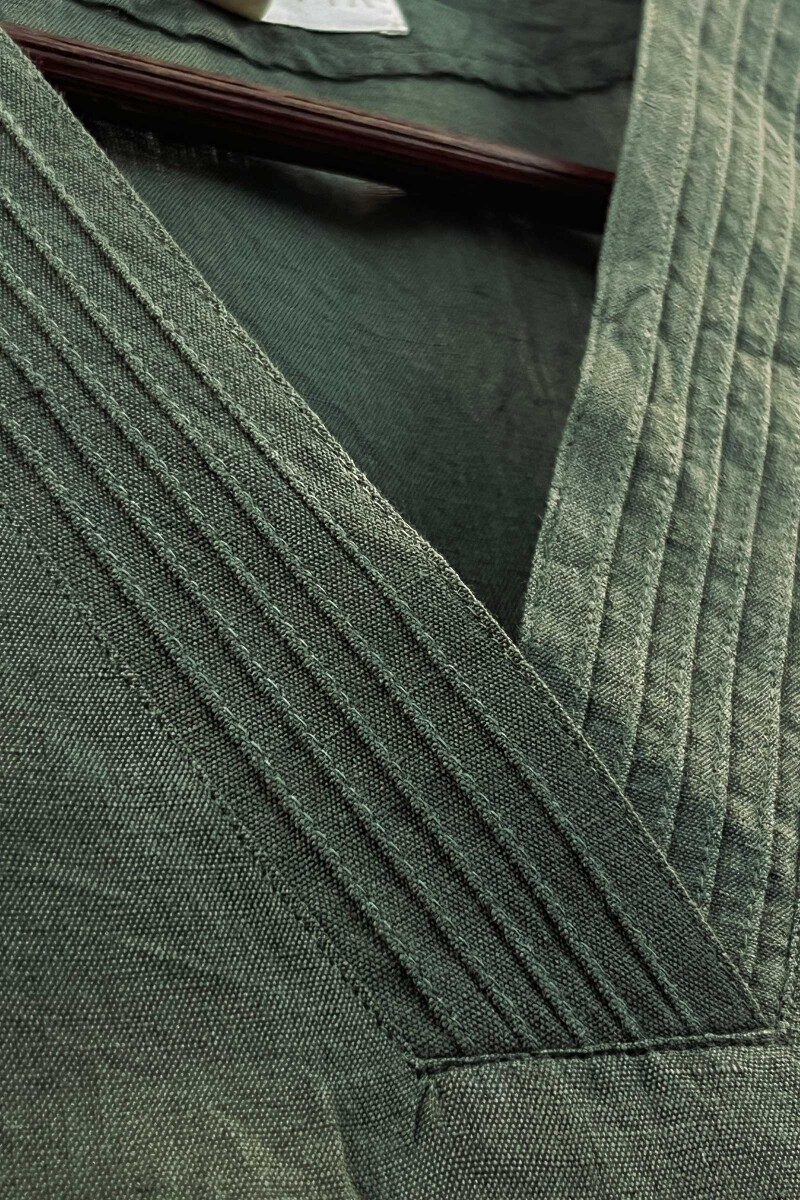 Green Handcrafted Straight Cotton Linen Kurta
