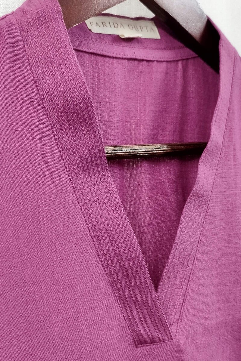 Purple Handcrafted Straight Handloom Cotton Kurta