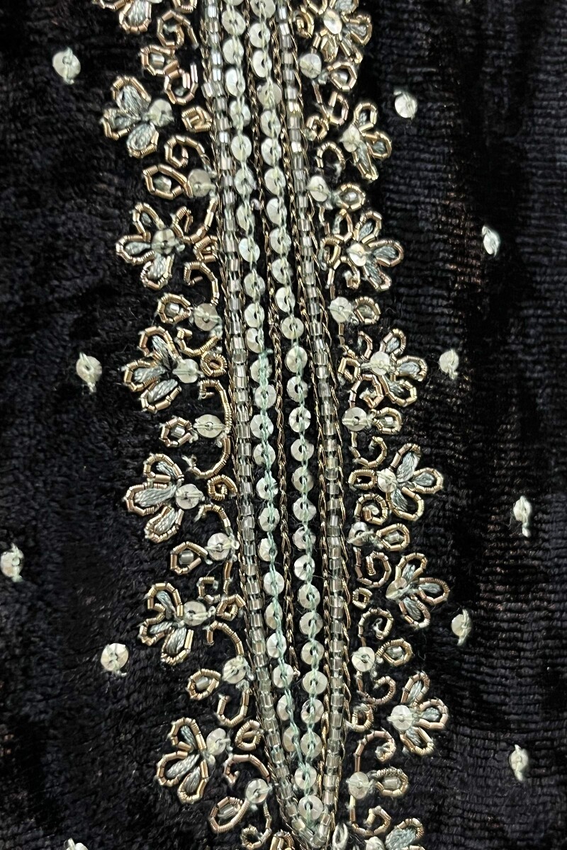 FG Specials: 1 of 1- Black Handcrafted Velvet Kurta & Pants - Size XS