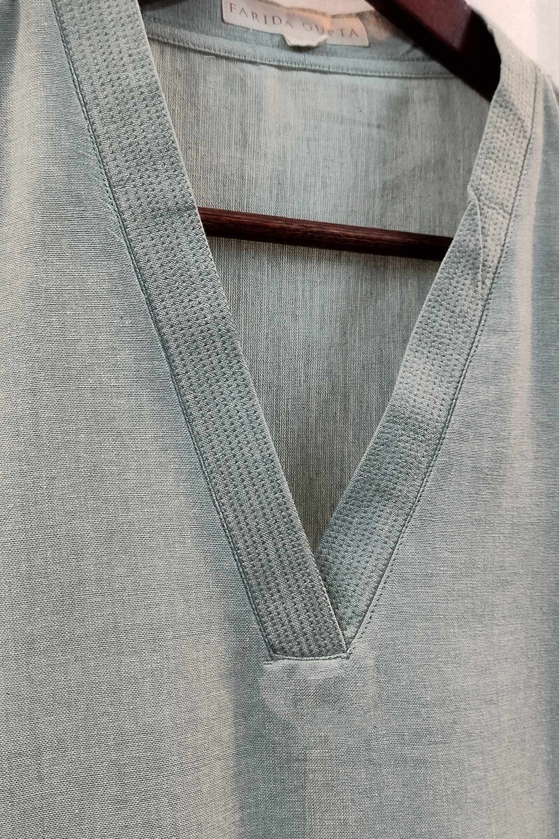 Light Green Handcrafted Straight Handloom Cotton Kurta