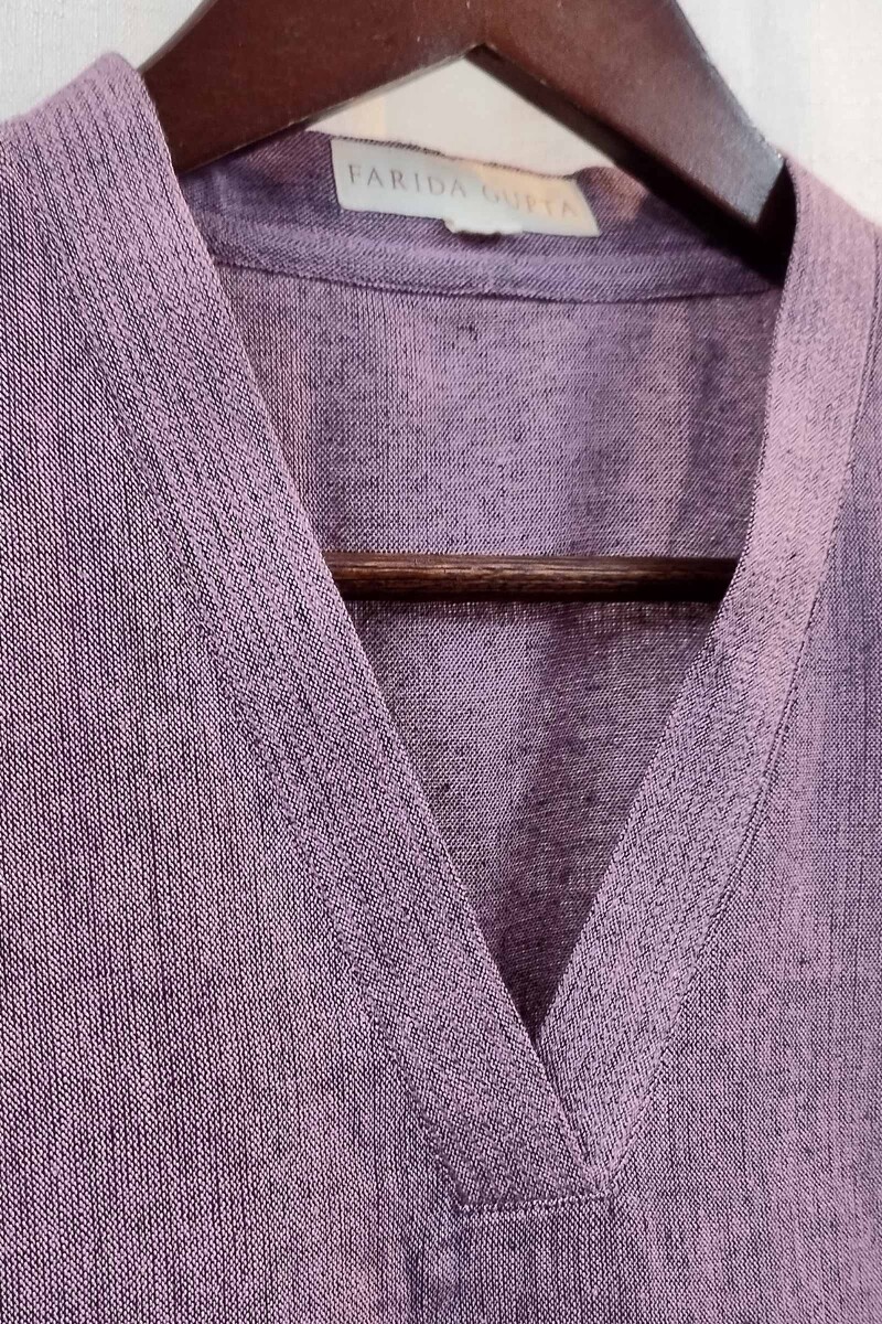 Purple Handcrafted Straight Handloom Cotton Kurta