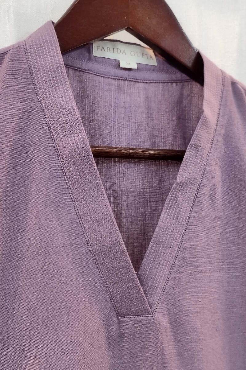 Purple Handcrafted Straight Handloom Cotton Kurta