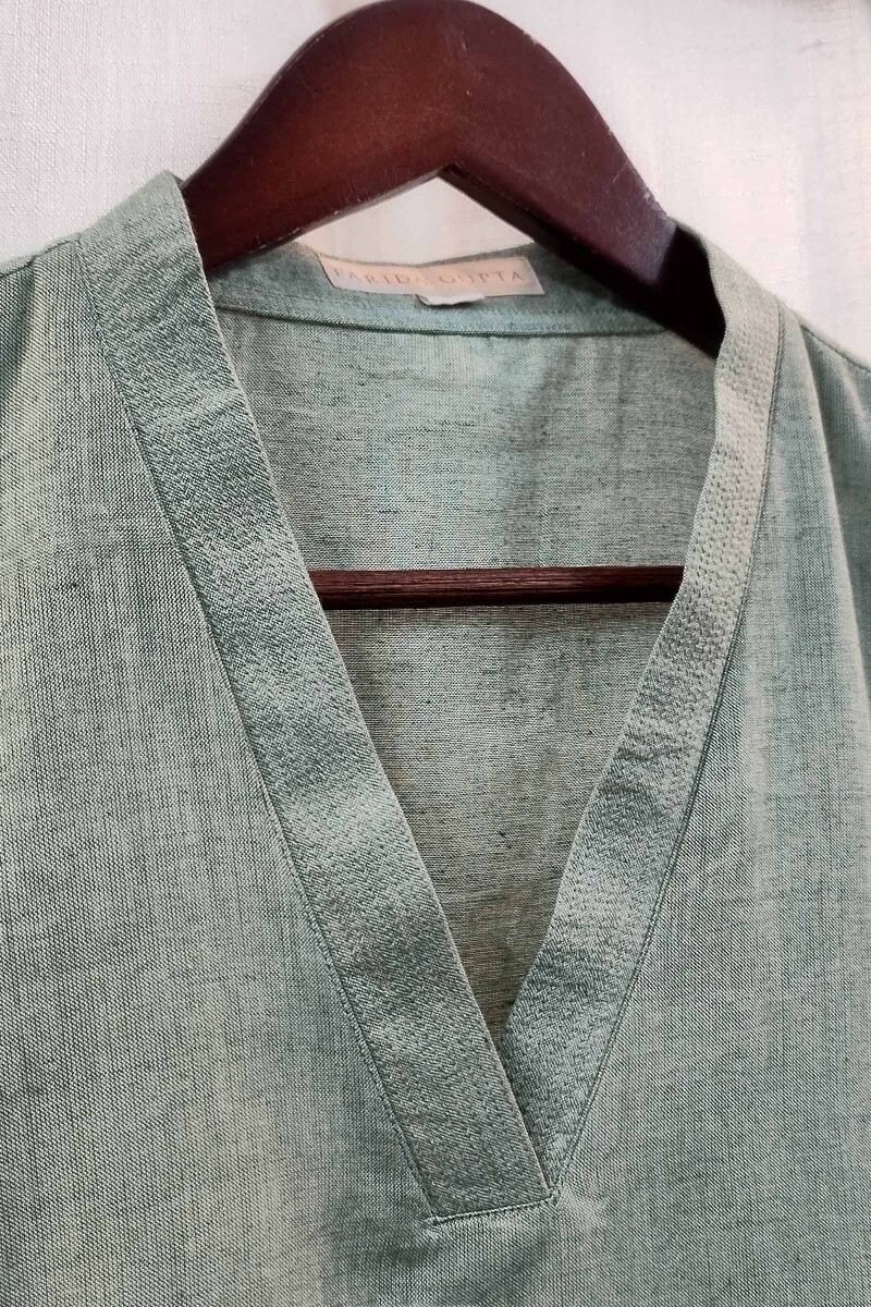 Green Handcrafted Straight Handloom Cotton Kurta