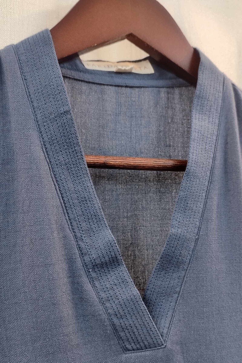 Blue Handcrafted Straight Handloom Cotton Kurta