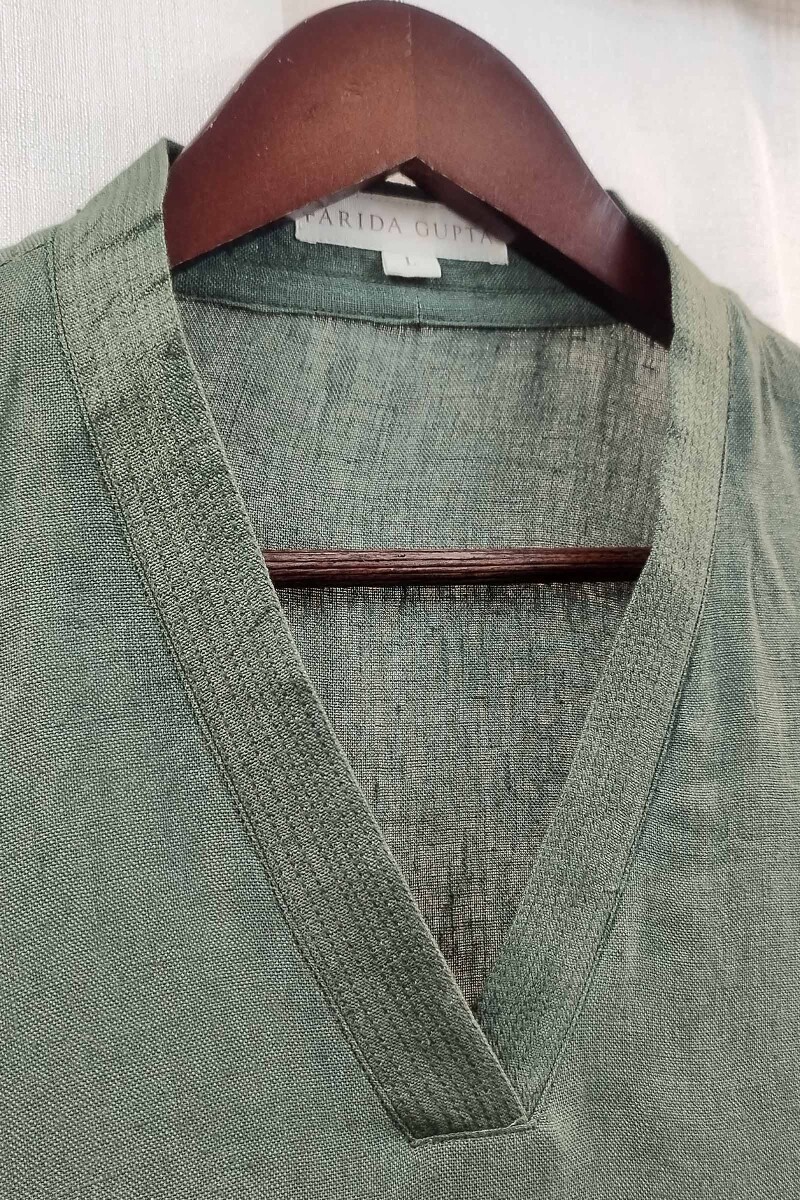 Dark Green Handcrafted Straight Handloom Cotton Kurta