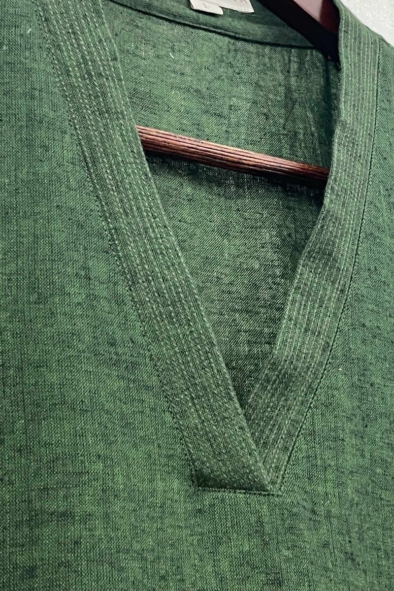 Dark Green Handcrafted Straight Handloom Cotton Kurta