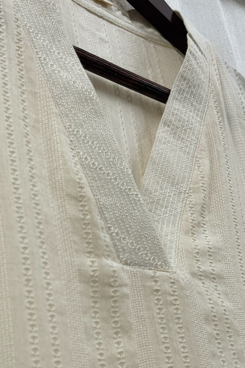 Cream Handcrafted Straight Cotton Dobby Kurta