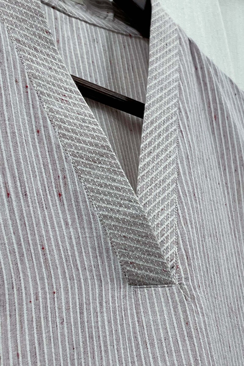 Purple Handcrafted Straight Handloom Cotton Kurta