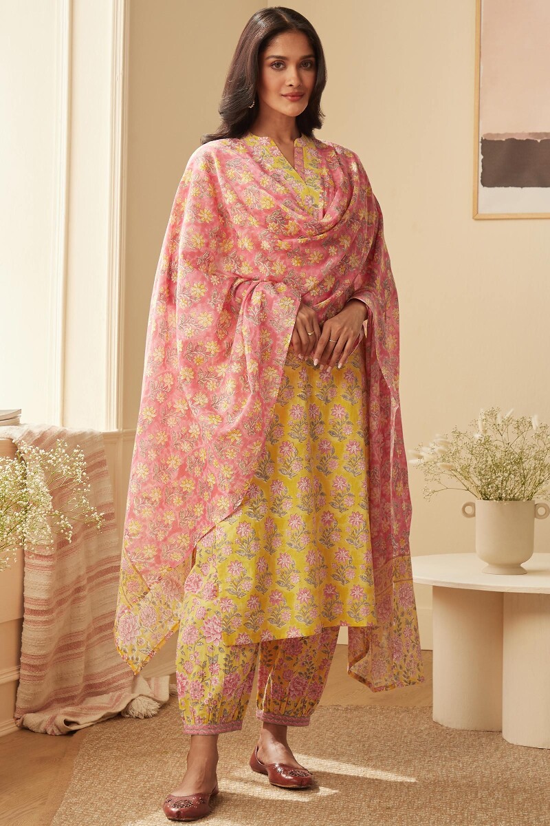 Pink Hand Block-Printed Cotton Mul Dupatta