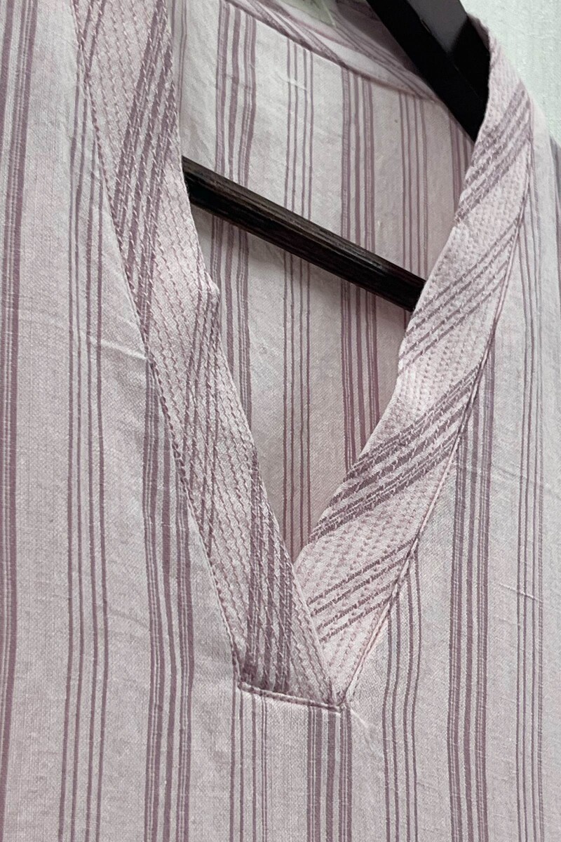 Light Pink Handcrafted Straight Handloom Cotton Kurta