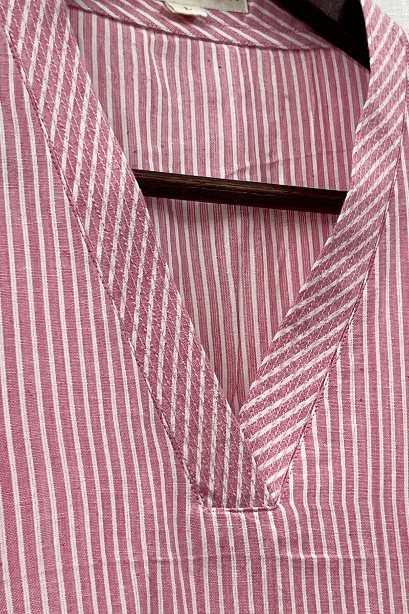 Pink Handcrafted Straight Handloom Cotton Kurta