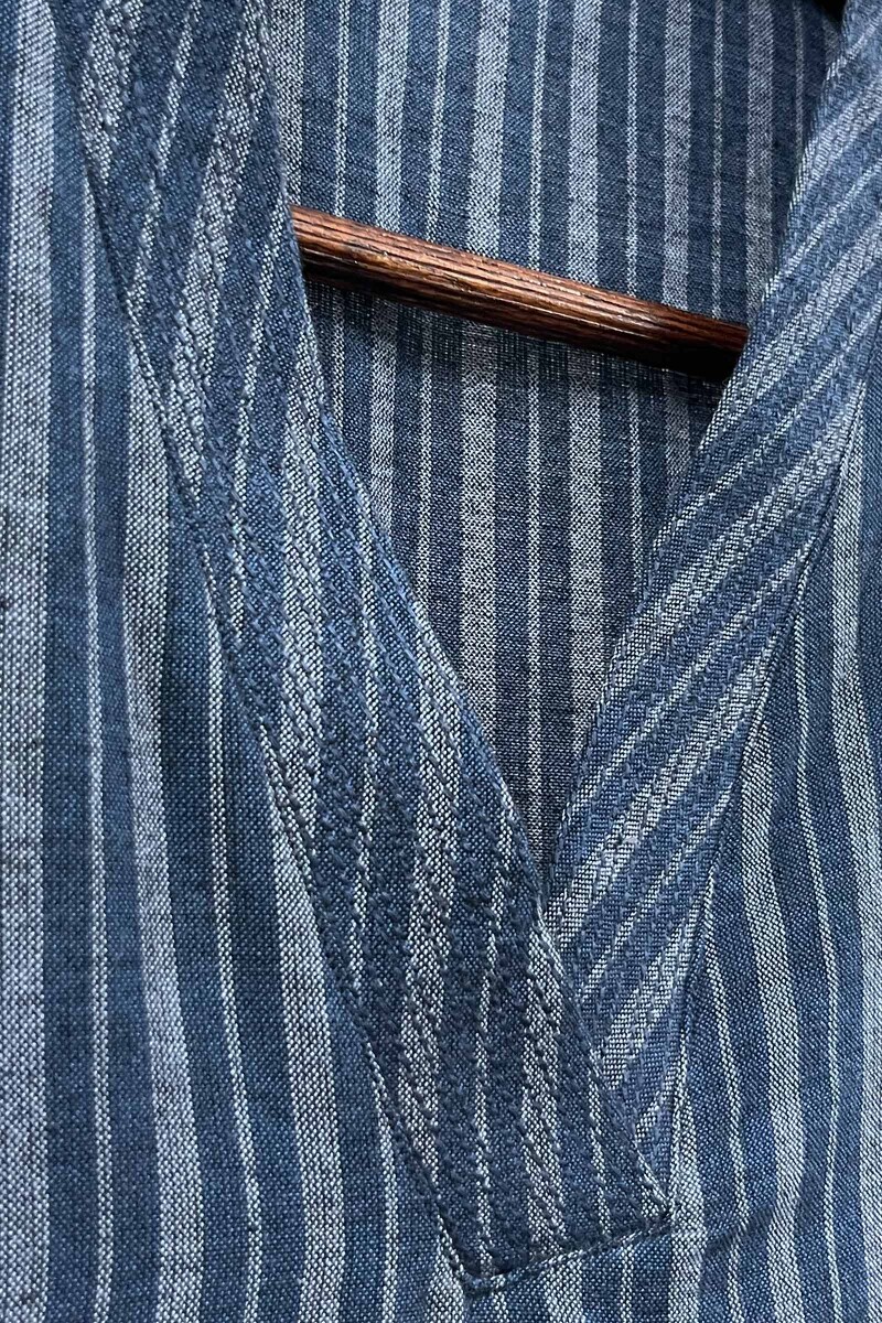 Blue Handcrafted Straight Handloom Cotton Kurta