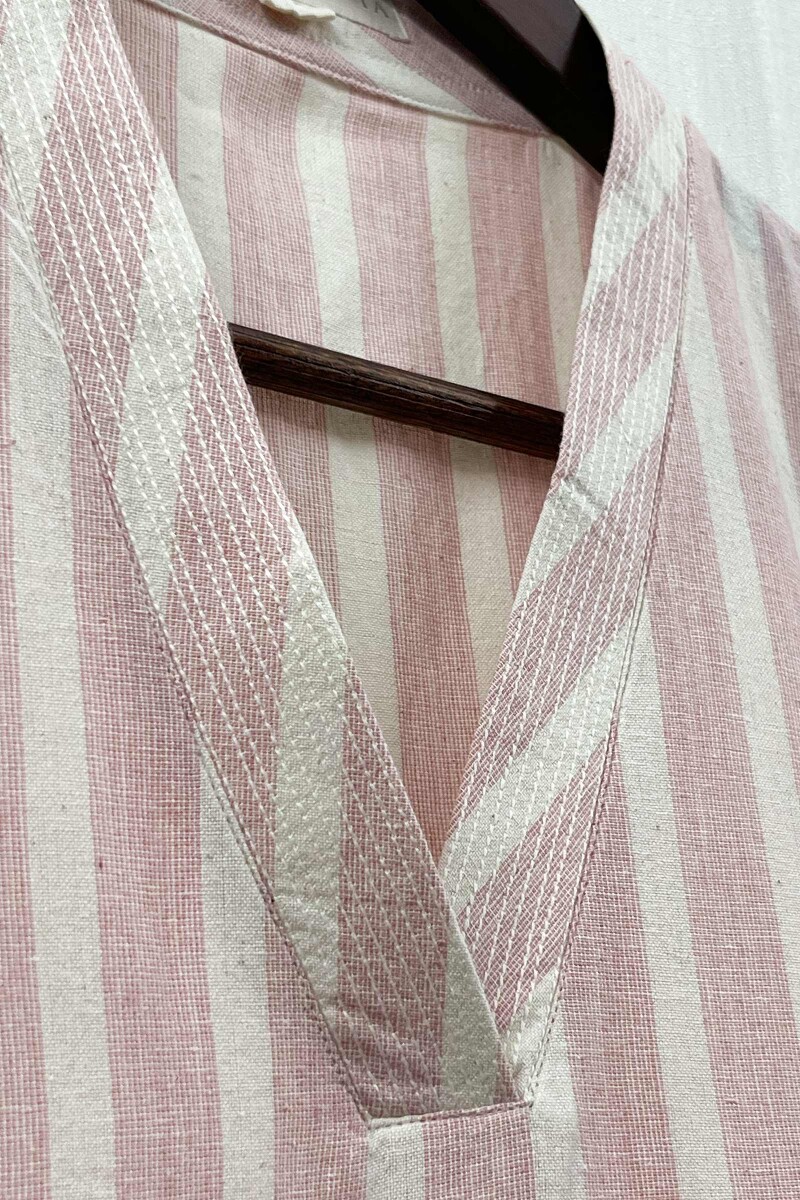 Pink Handcrafted Straight Handloom Cotton Kurta