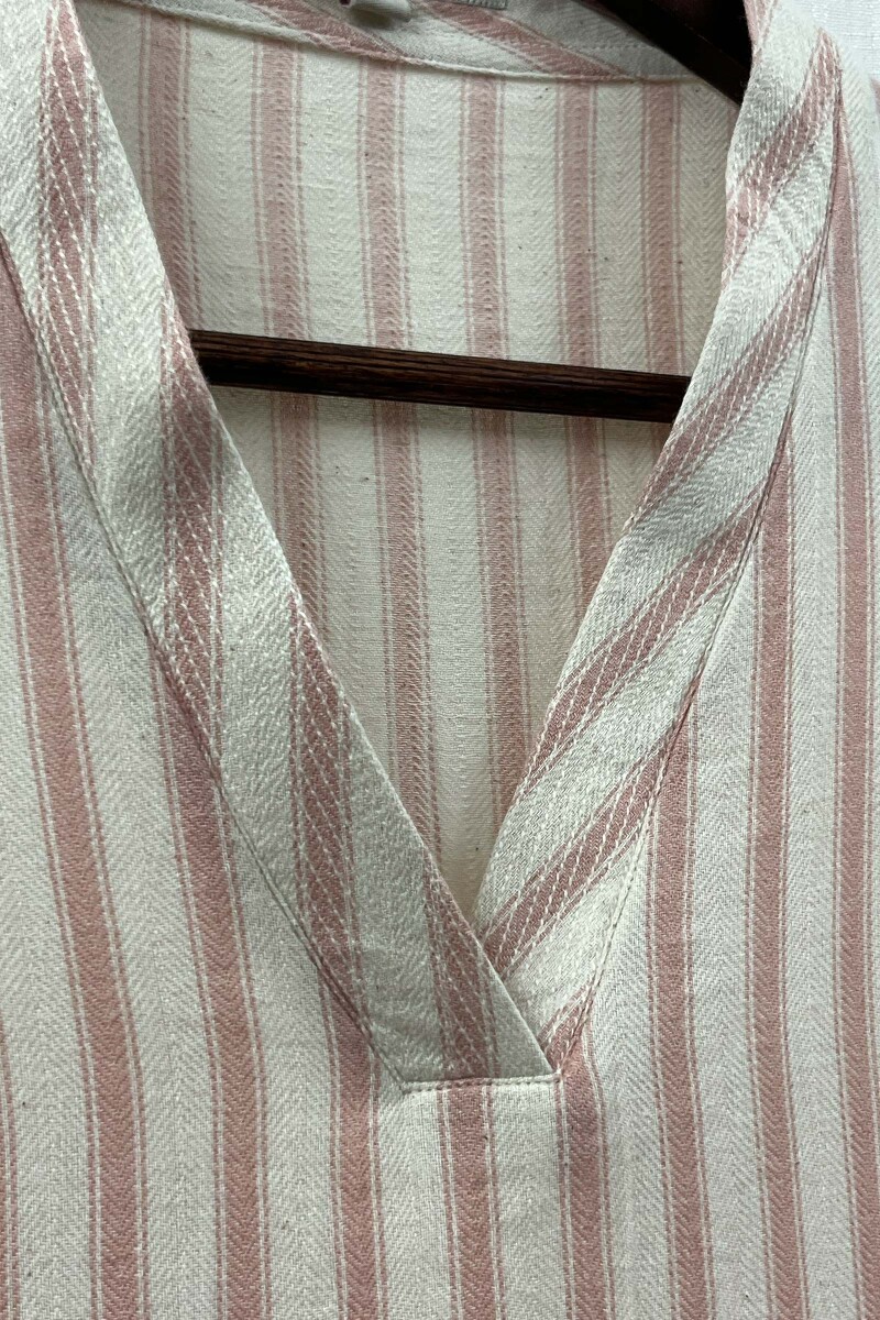 Cream Handcrafted Straight Handloom Cotton Kurta