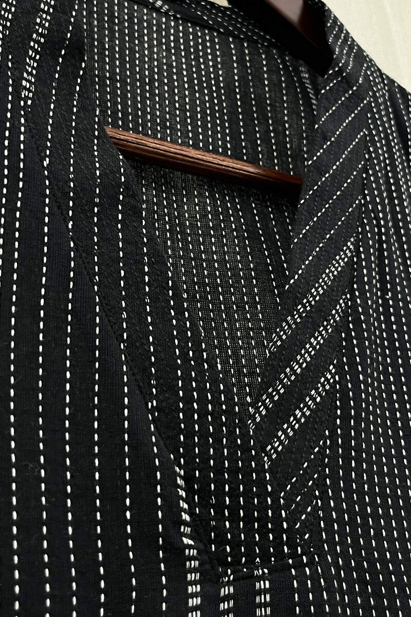 Black Handcrafted Straight Handloom Cotton Kurta