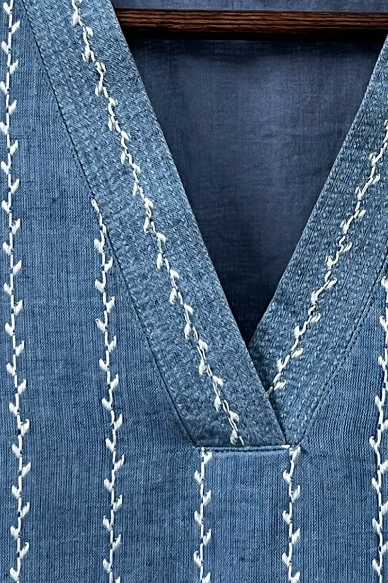Blue Handcrafted Straight Handloom Cotton Kurta