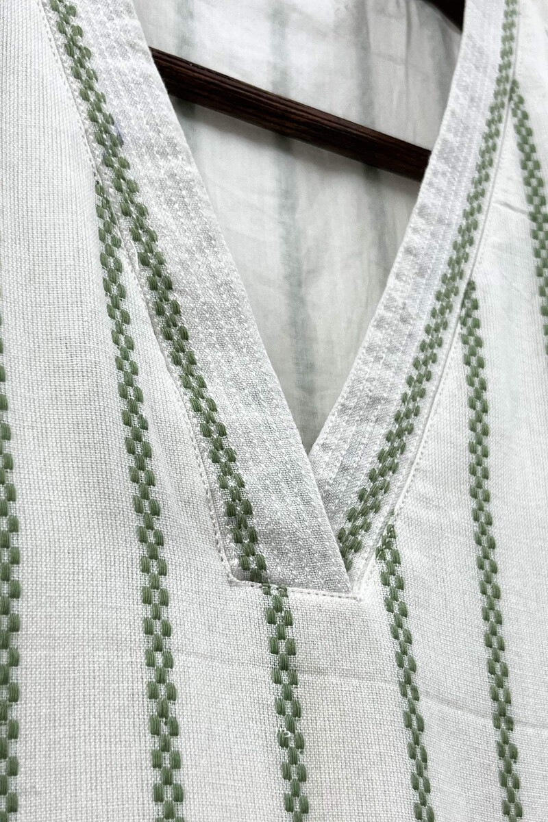 White Handcrafted Straight Handloom Cotton Kurta