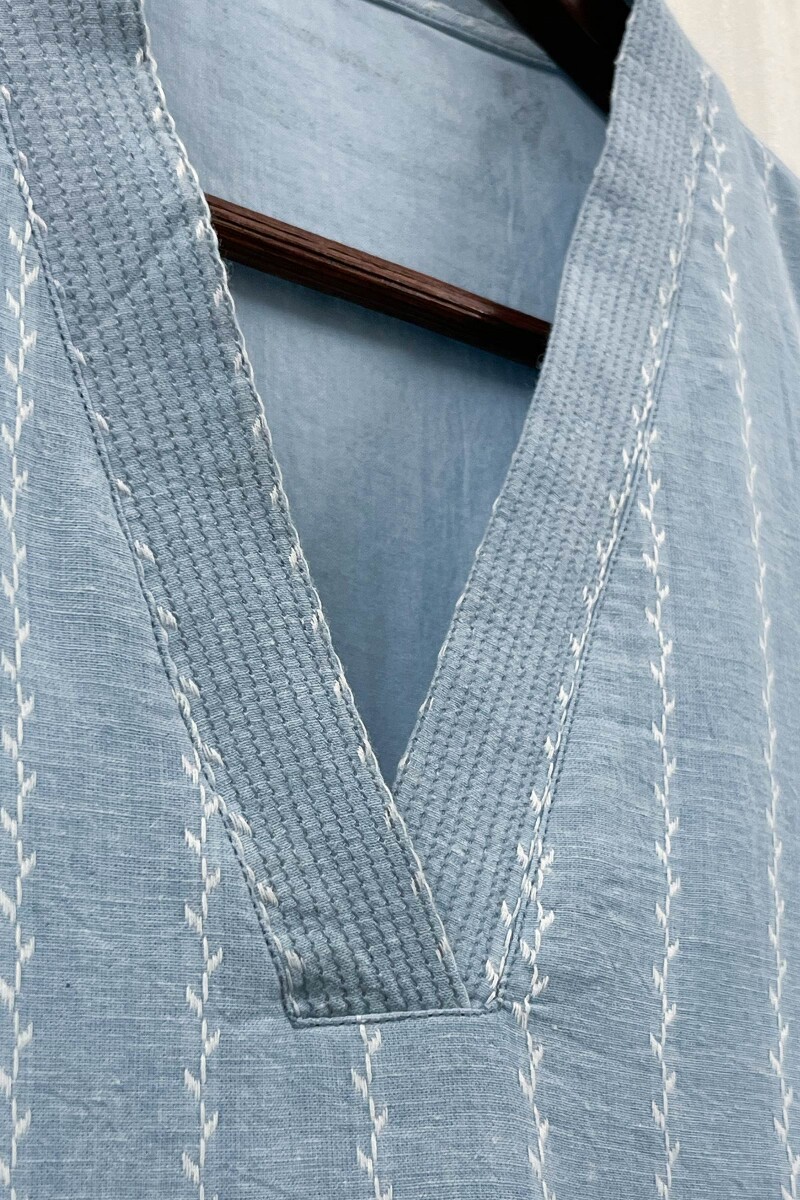 Blue Handcrafted Straight Handloom Cotton Kurta