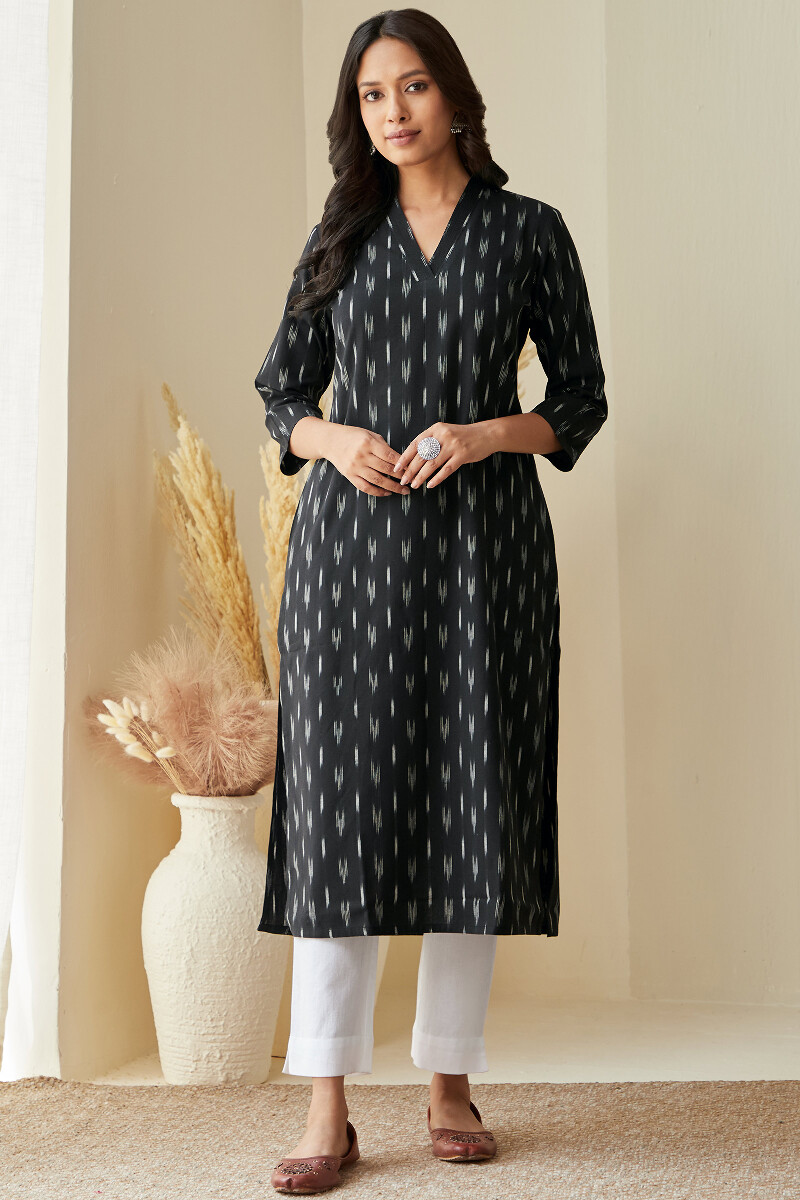 Black Handcrafted Straight Cotton Polyester Kurta