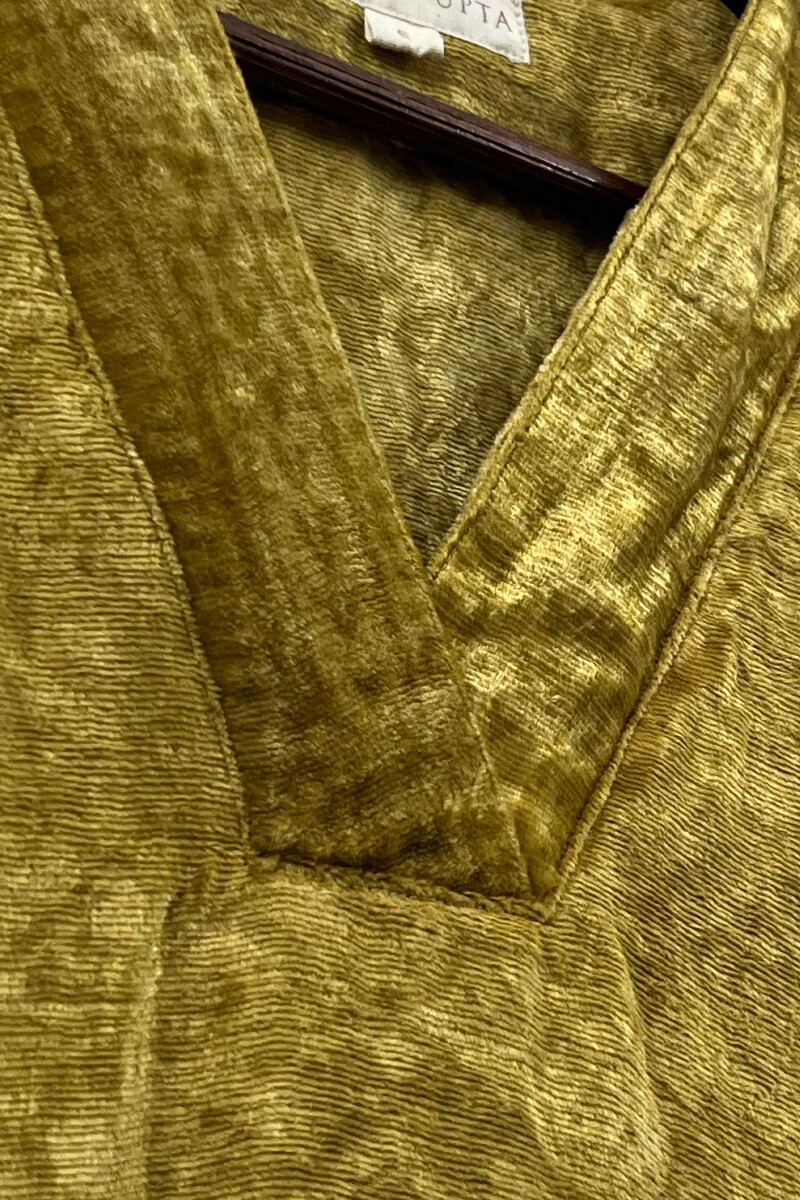 Ajrak Hand Block-Printed Straight Velvet Kurta