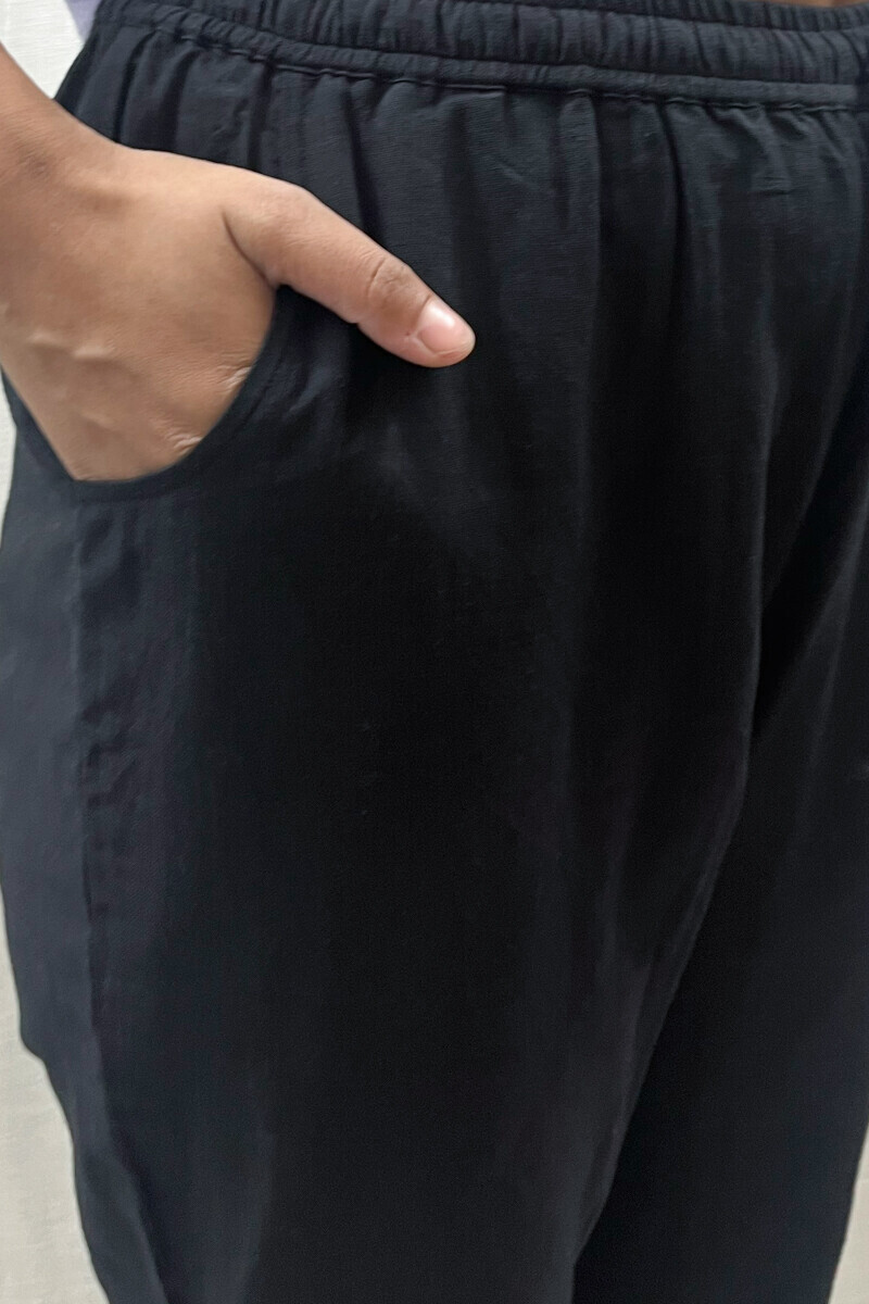 Black Handcrafted Cotton Flax Narrow Pants