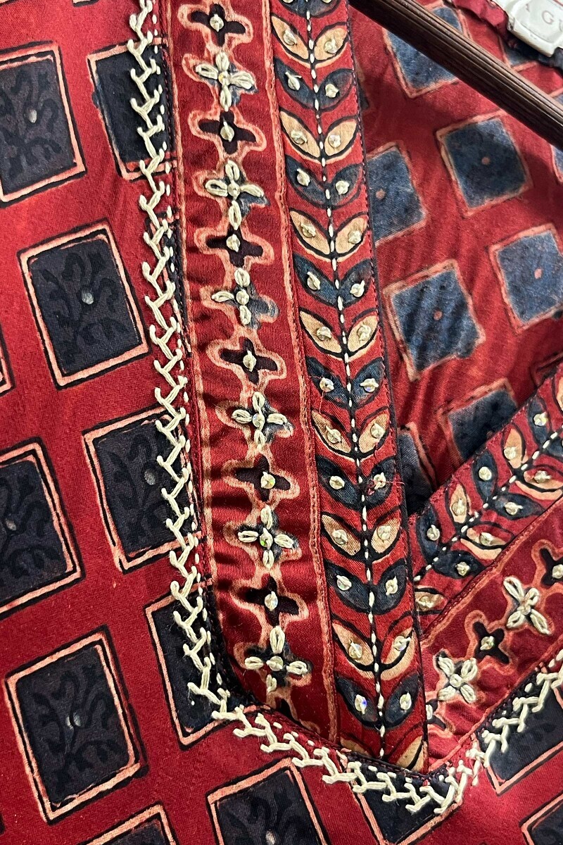 Ajrak Hand Block-Printed Straight Viscose Kurta