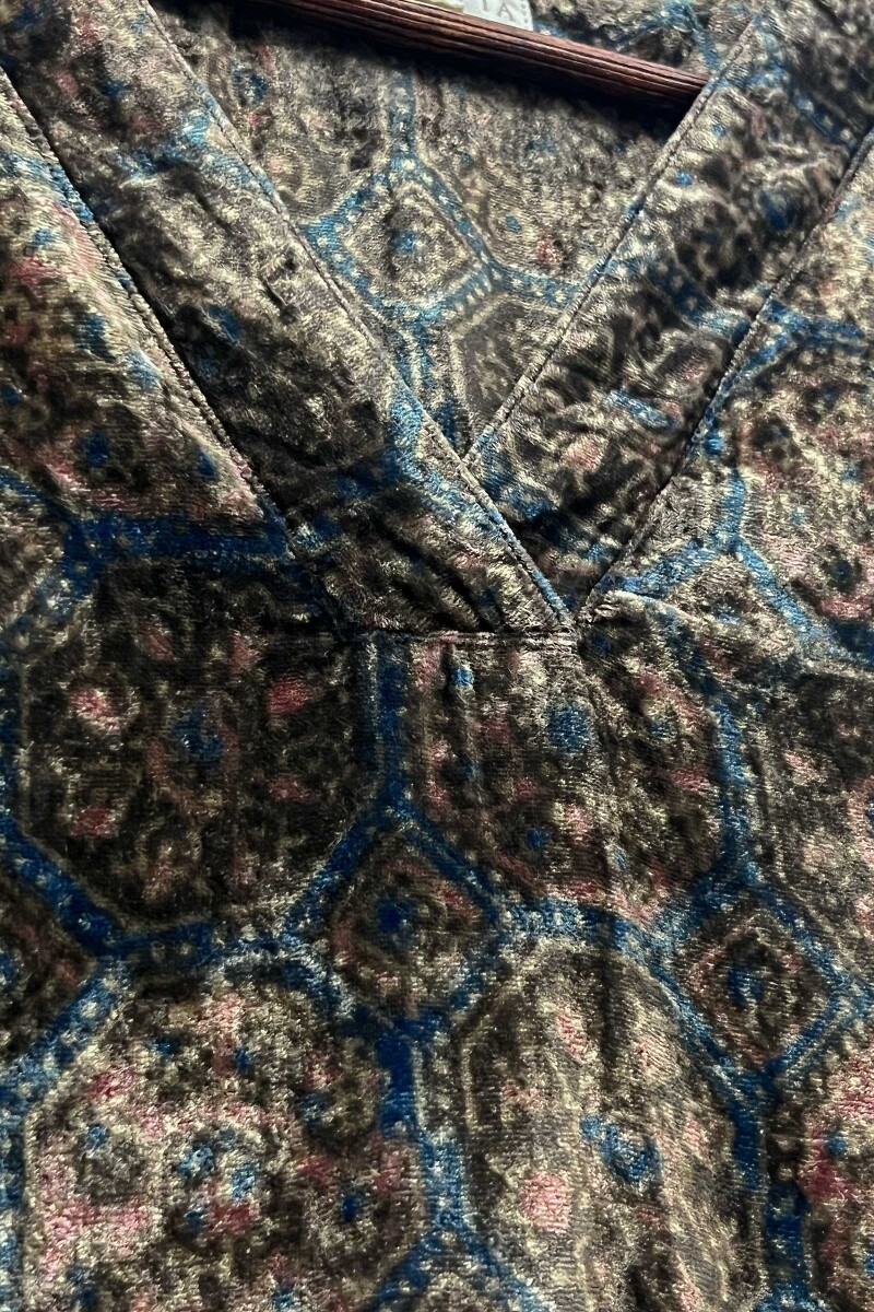 Ajrak Hand Block-Printed Straight Velvet Kurta