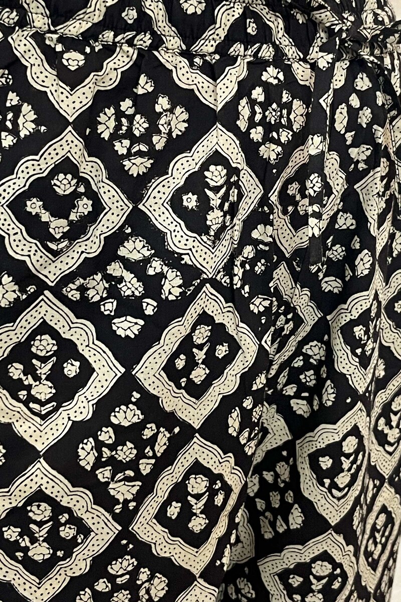 Black Hand Block-Printed Cotton Izhaar Pants