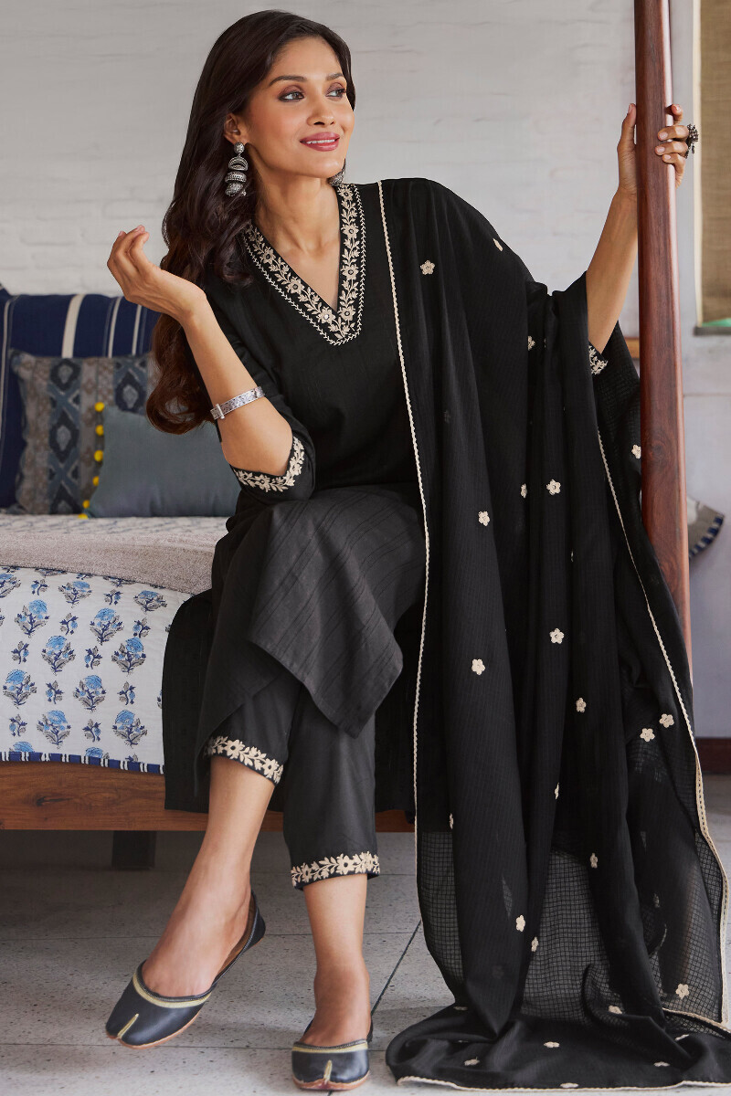 Black Handcrafted Straight Cotton Dobby Kurta