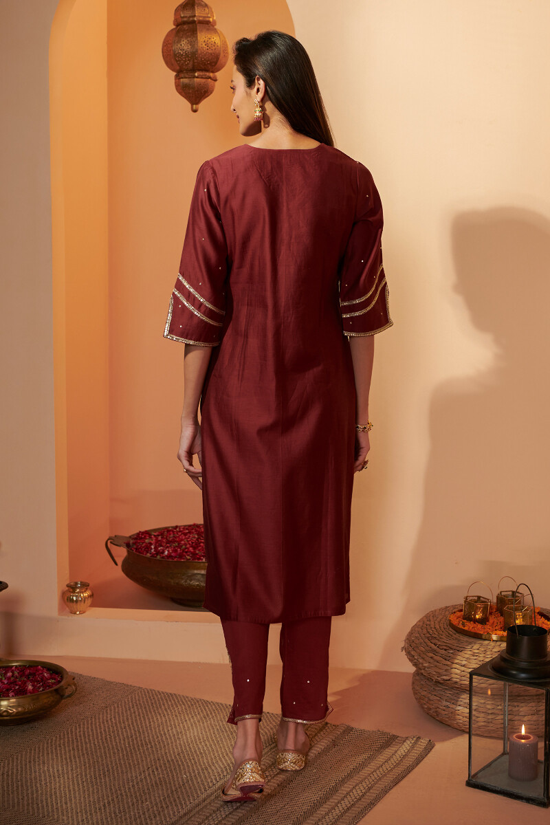 Red Handcrafted Straight Chanderi Kurta