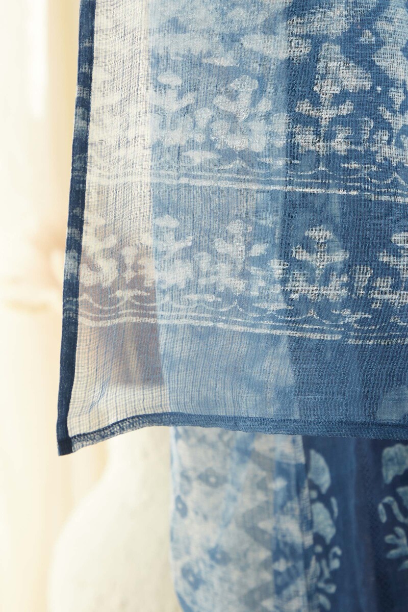 Akola Hand Block-Printed Kota Dupatta