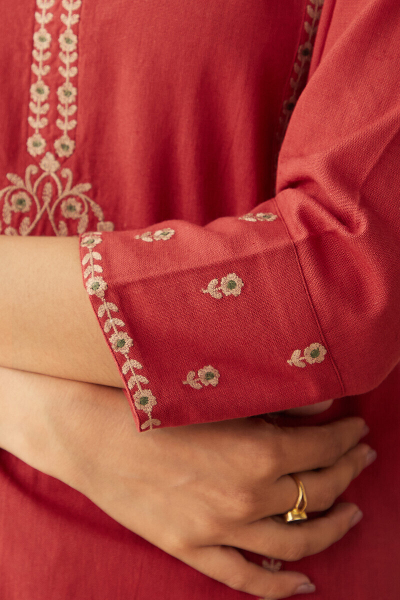 Red Handcrafted Straight Cotton Flax Kurta