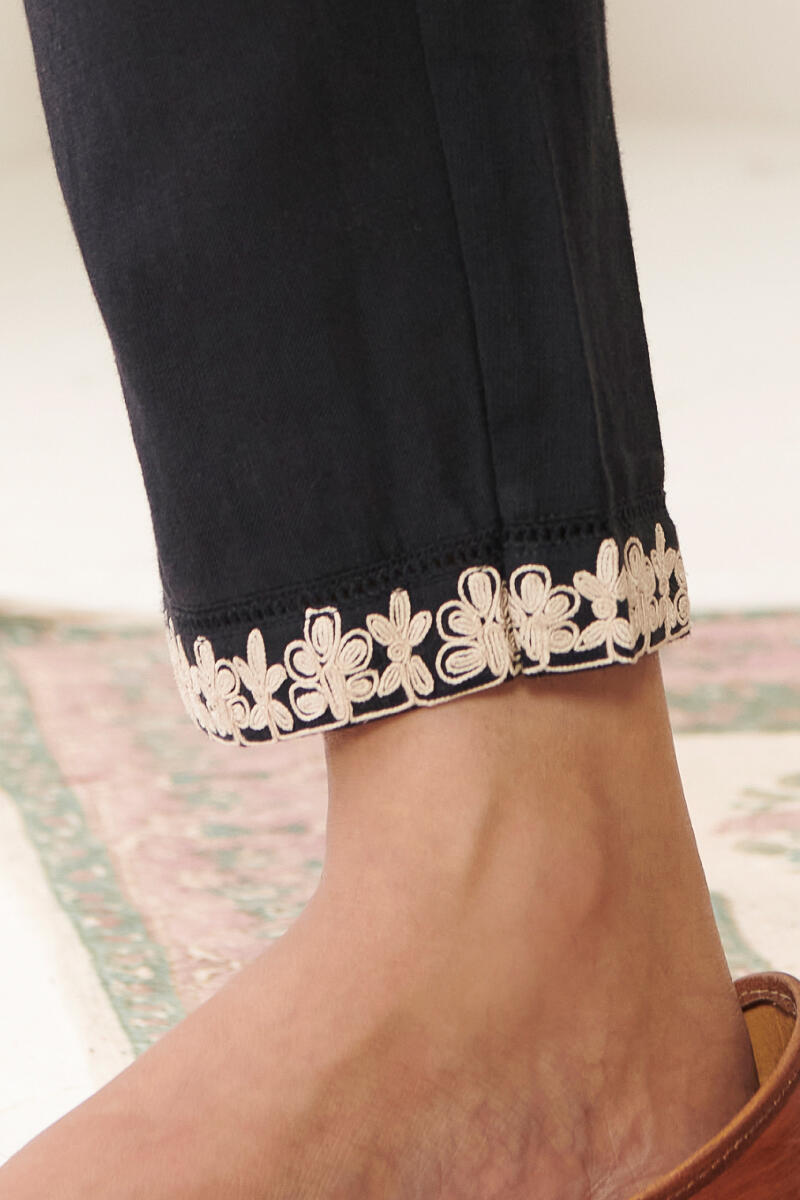 Black Handcrafted Cotton Narrow Pants