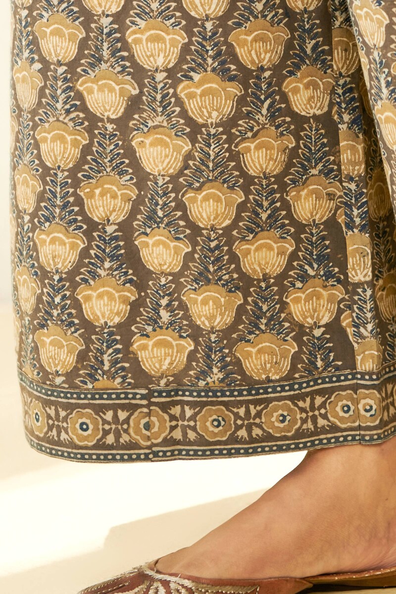 Brown Hand Block Printed Cotton Farsi