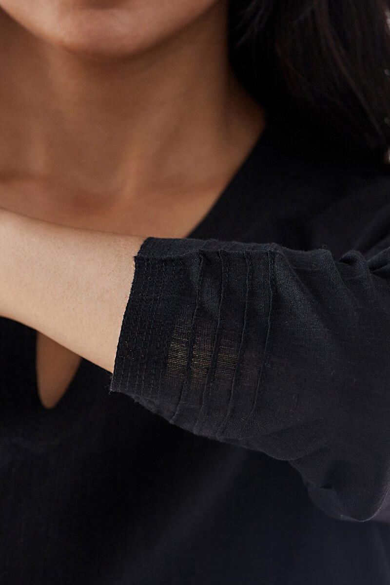 Black Handcrafted Straight Cotton Linen Kurta