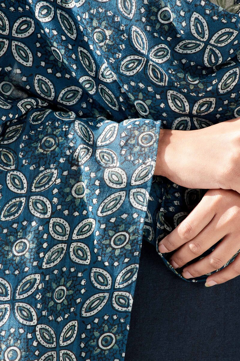 Ajrak Hand Block Printed Cotton Dobby Dupatta