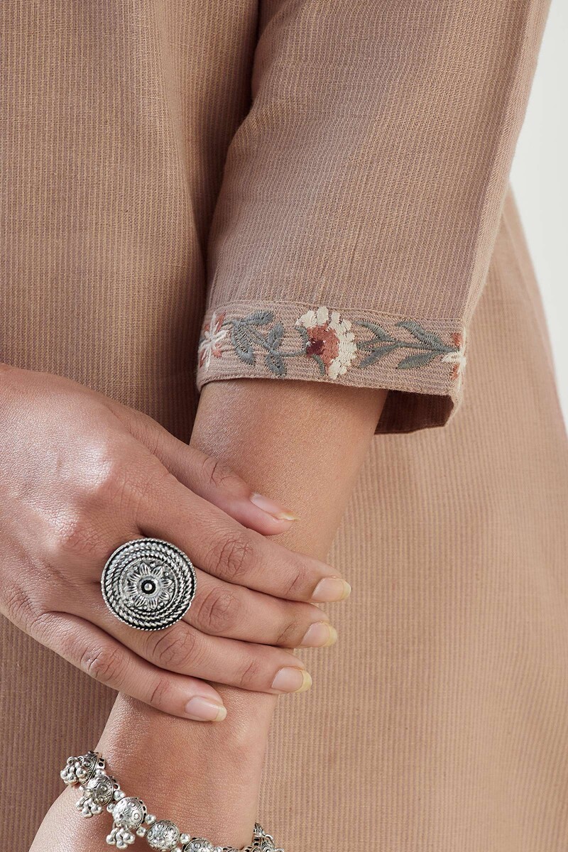 Beige Handcrafted Straight Handloom Kurta