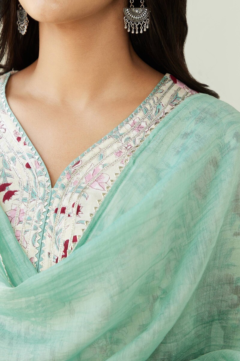 Turquoise Handcrafted Cotton Silk Dupatta