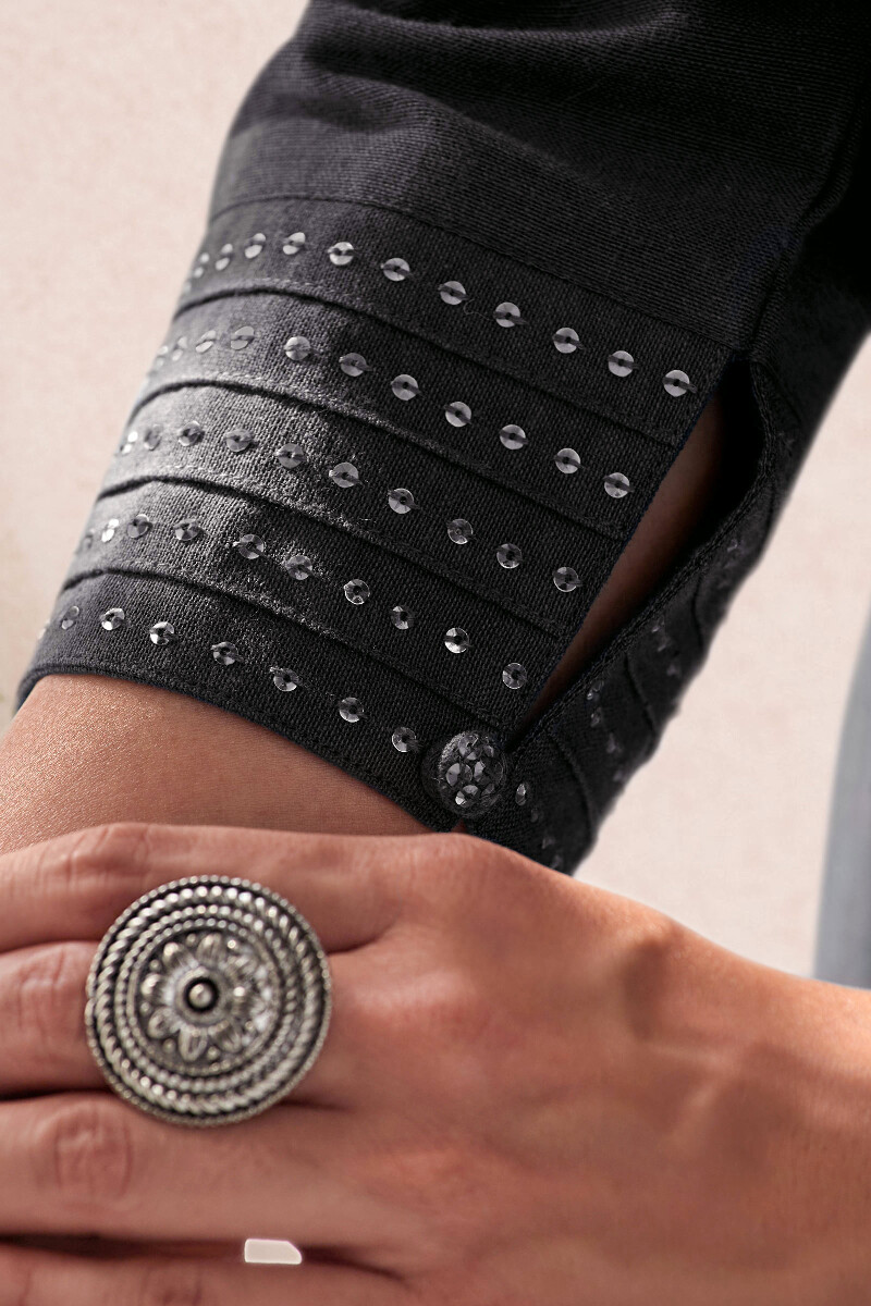 Black Handcrafted Straight Handloom Kurta