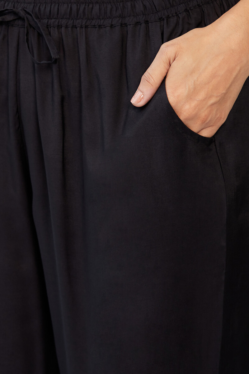 Black Handcrafted Modal Narrow Pants
