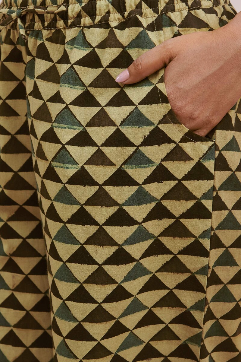 Ajrak Hand Block-Printed Cotton Farsi